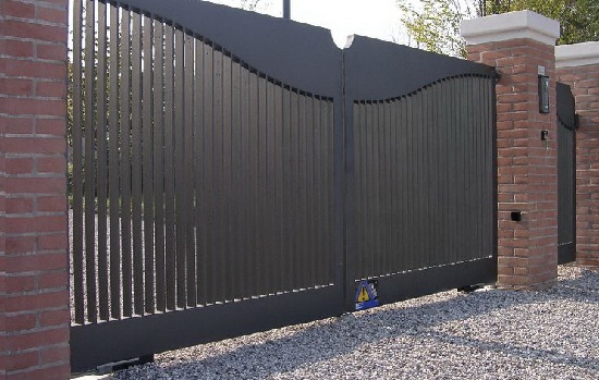 Купить новые ворота Абакан откатные в Урае по цене от 82440 руб