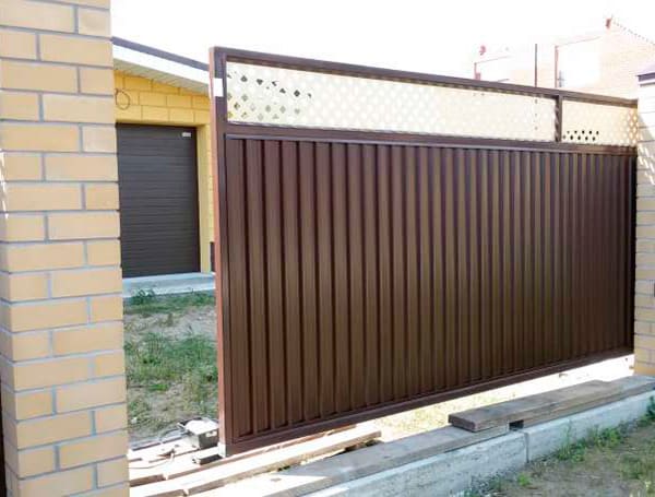 Эстетика и Надежность: Ворота Grand Line для Вашего Дома в Урае от 36892 руб